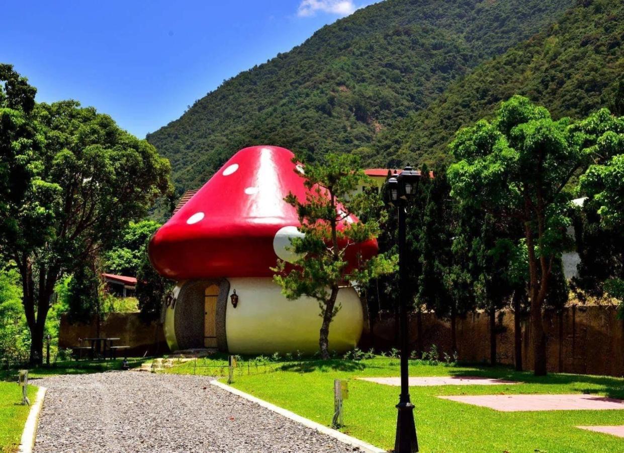 Mushroom Forest Guesthouse Camping Site 풀리 외부 사진
